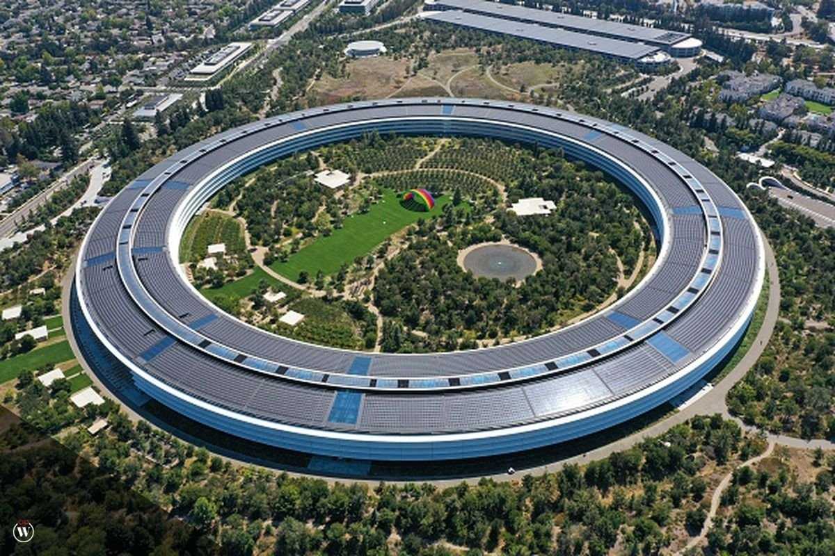 Apple park (apple 2 campus), california, us