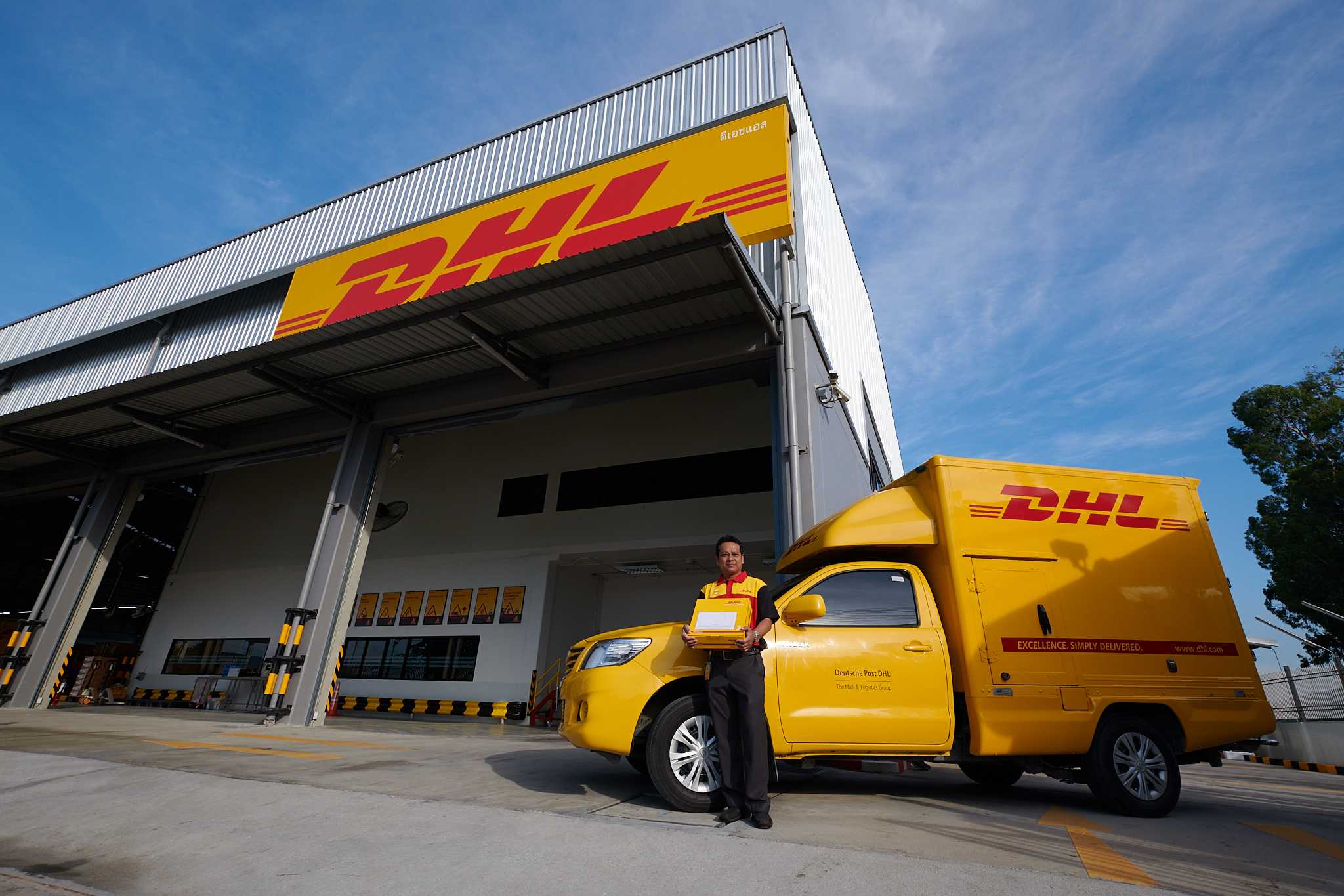 История успеха компании dhl: крупнейшего логистического альянса мира | lindeal.