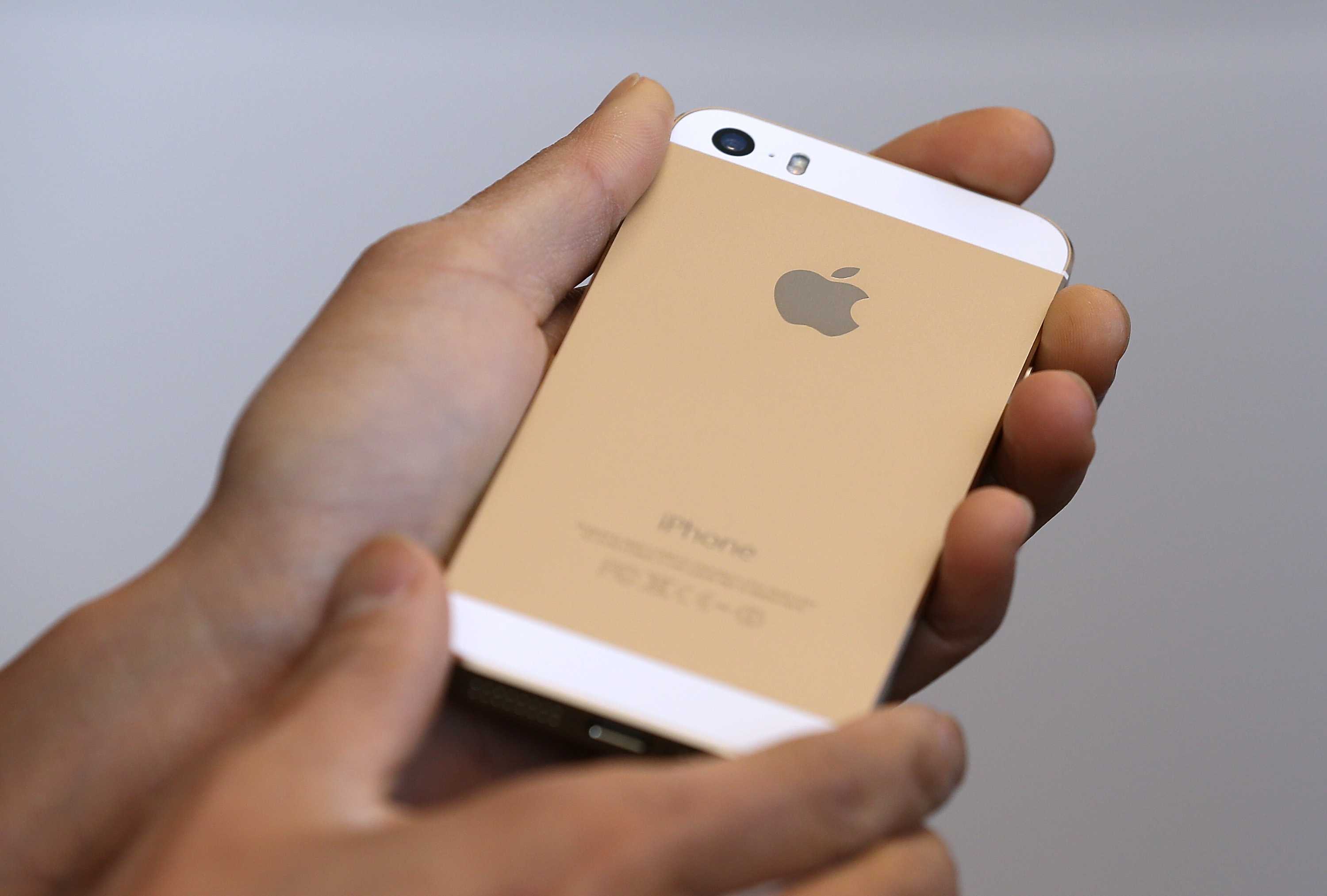 Обзор iphone 5s. сильный, сенсорный, седьмой