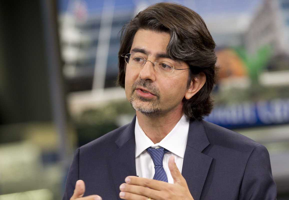 Why did pierre omidyar create ebay?