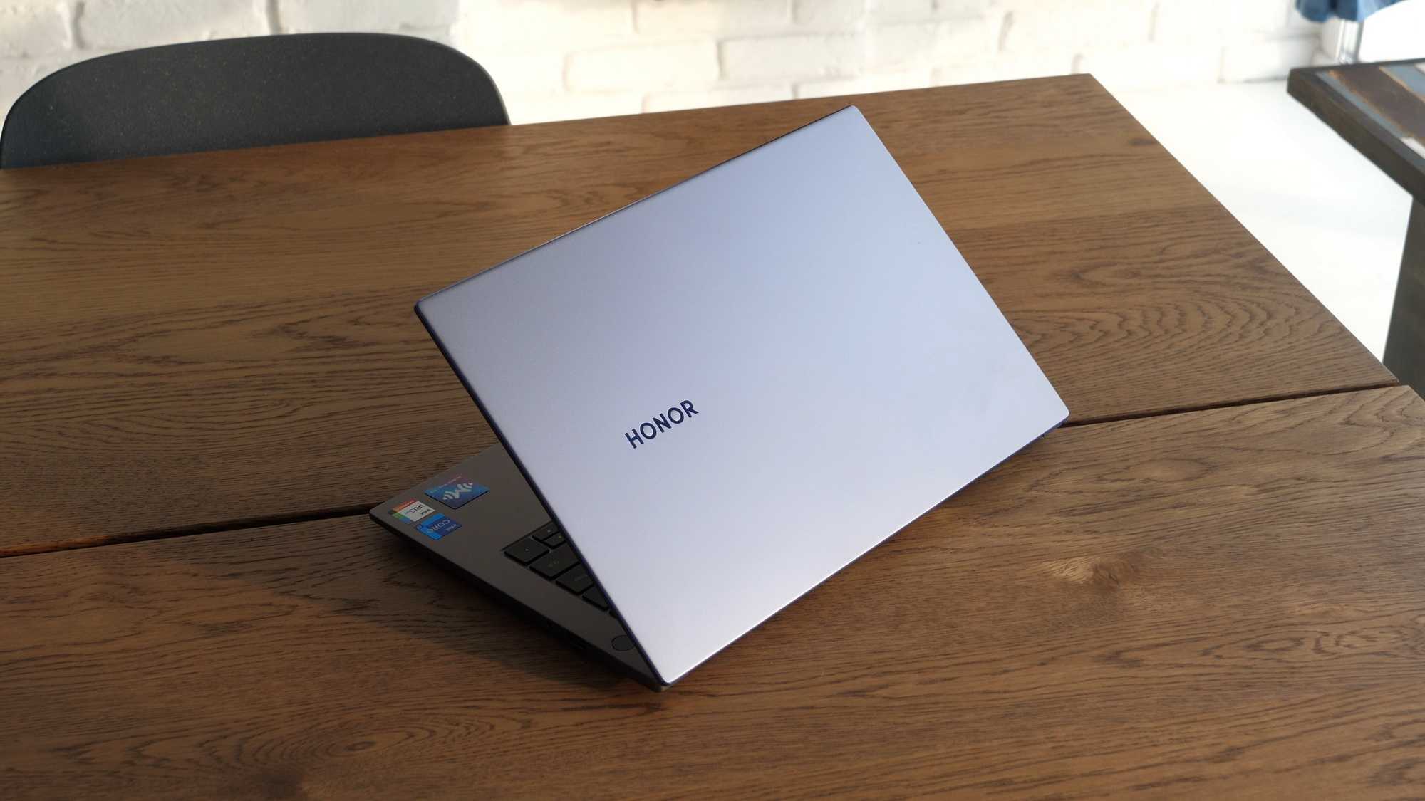 Honor magicbook 14 amd ryzen 5 4500u 2.3ghz / 8gb ram / 512gb ssd | 123 факторов