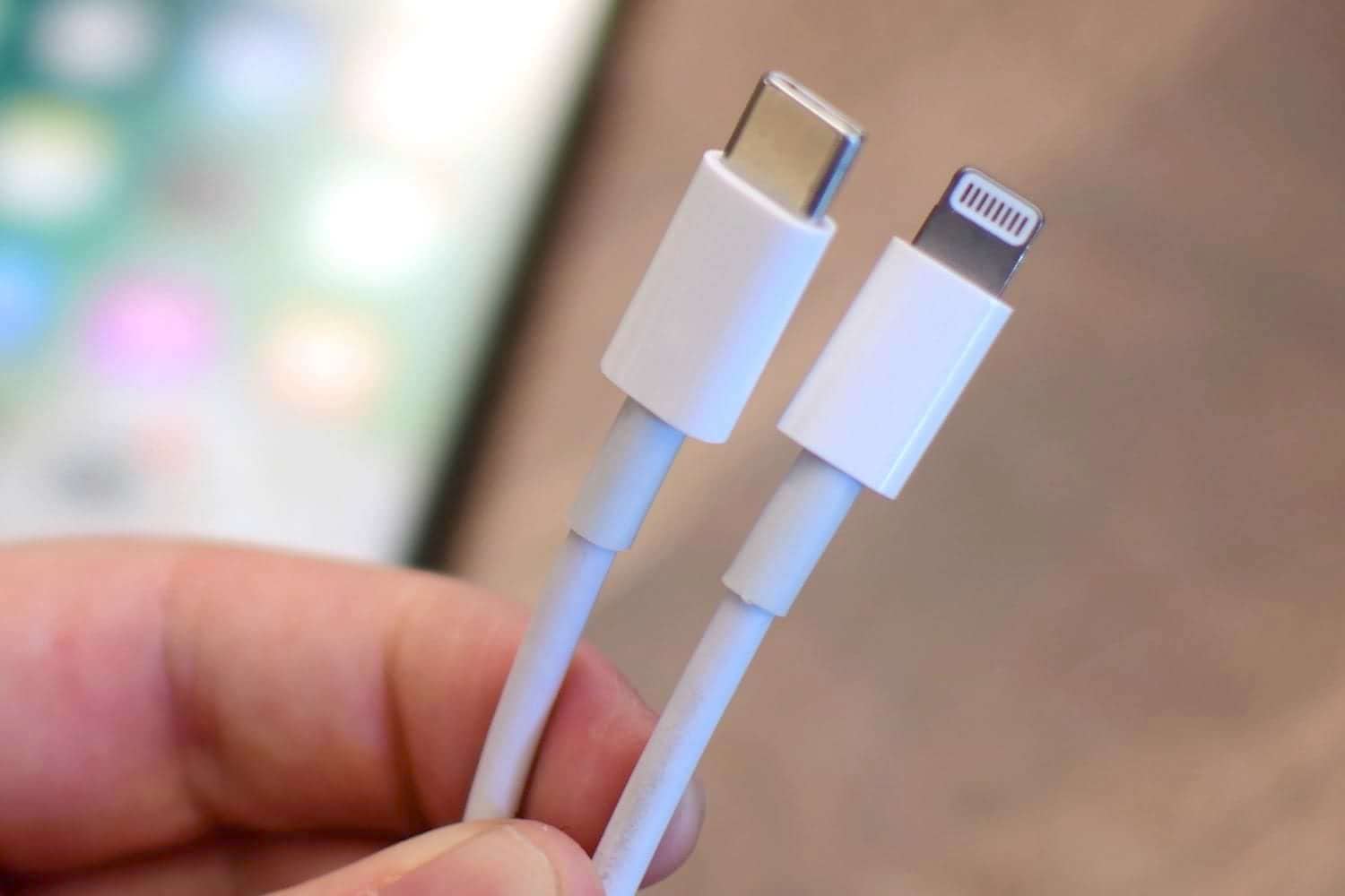 Комплектация iphone 12: кабель, зарядка и аксессуары