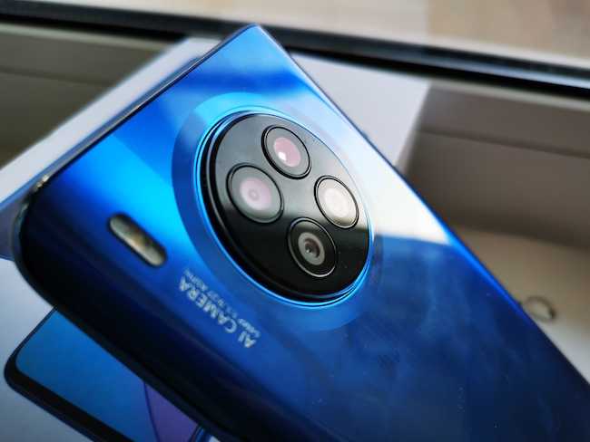 Как подключить телефон huawei honor 50 к телевизору